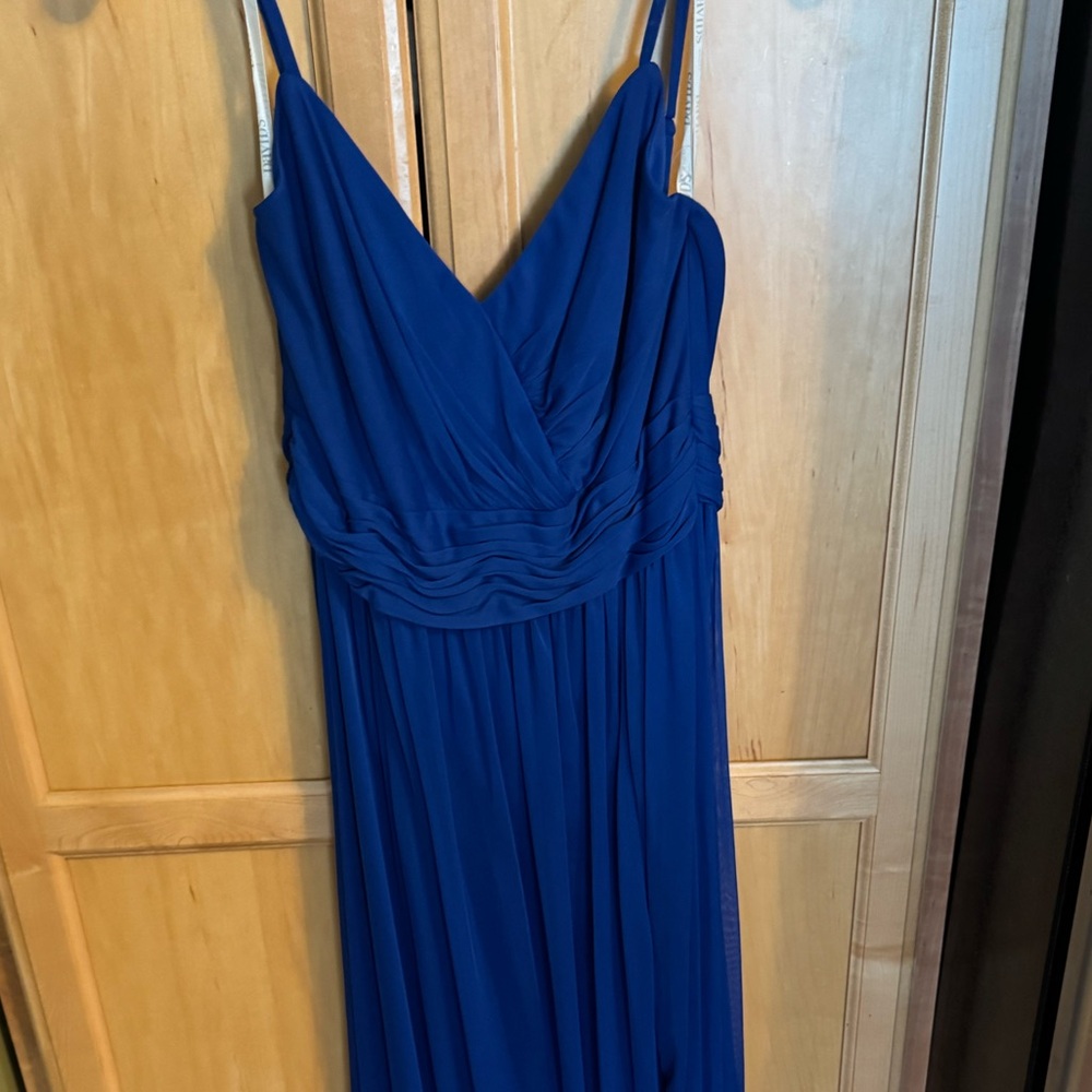 Elegant Blue David’s Bridal Bridesmaid Or Prom Dress NWT - Picture 7 of 16